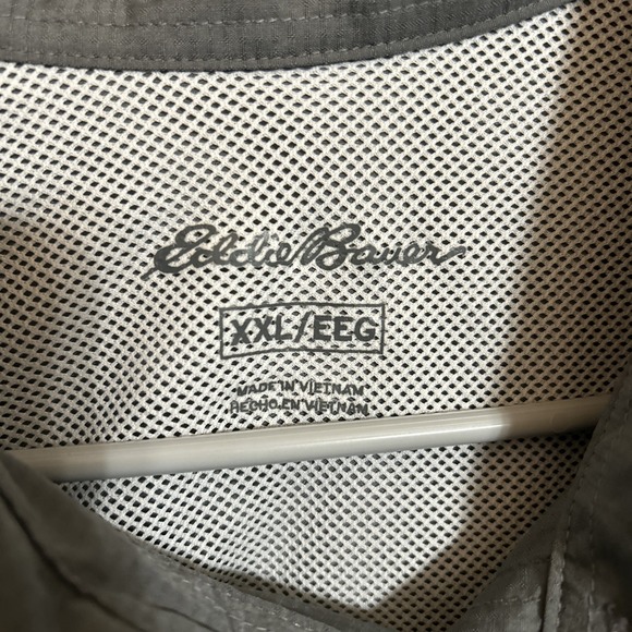 Eddie Bauer Men's Short Sleeve Woven Tech Shirt Size XXL Grey Hiking Fishing - Picture 4 of 10
